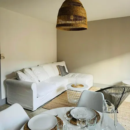 Apartament Le M23